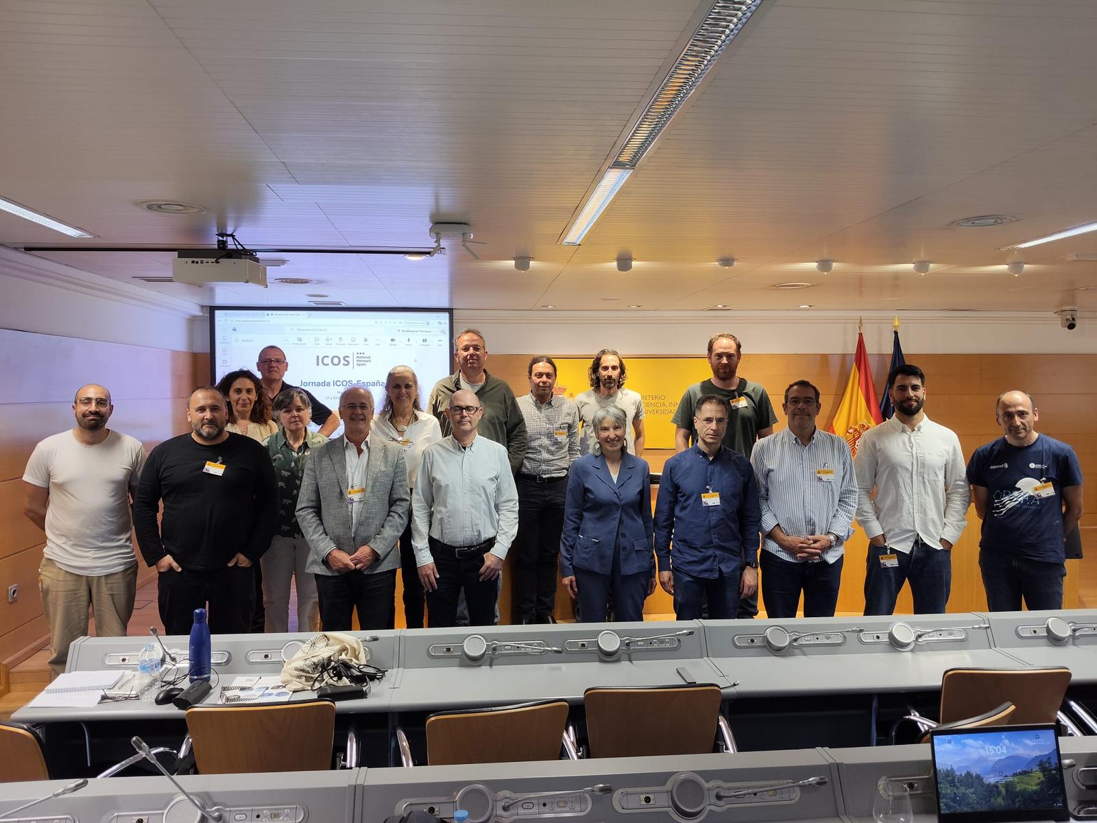 Foto de la mayoría de los participantes en la reunión en Madrid de ICOS-España